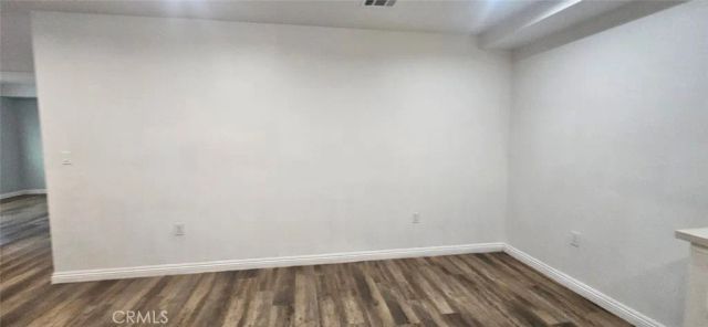 211 W 43rd, Los Angeles, CA 90037
