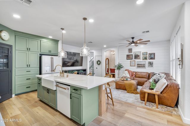 3350 E MORRISON RANCH Parkway, Gilbert, AZ 85296