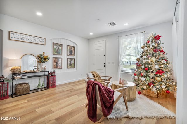 3350 E MORRISON RANCH Parkway, Gilbert, AZ 85296