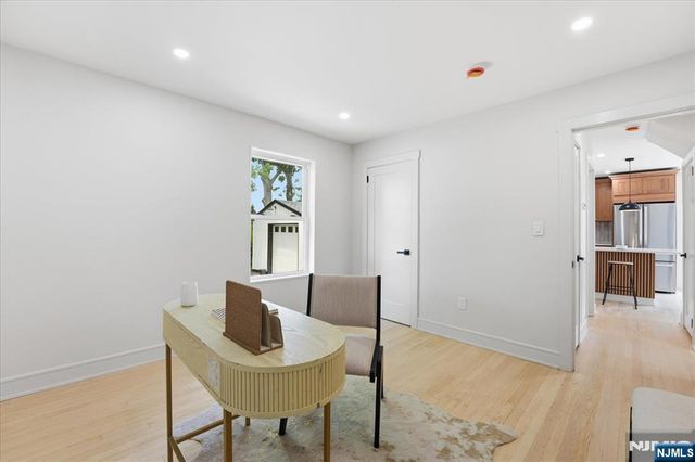 180 Sheridan Avenue, Clifton, NJ 07011