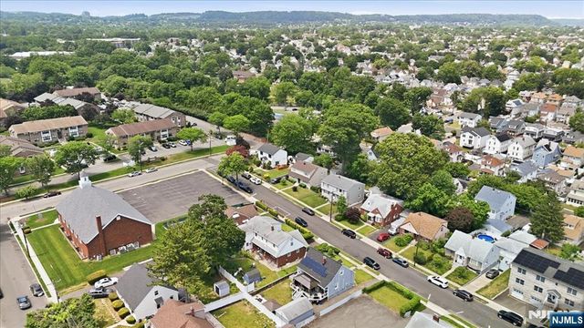 180 Sheridan Avenue, Clifton, NJ 07011