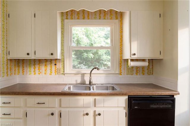 731 Shellhabour Boulevard, Rural Hall, NC 27045