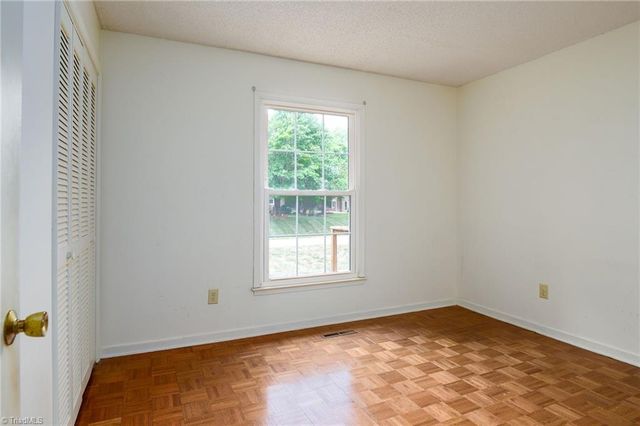 731 Shellhabour Boulevard, Rural Hall, NC 27045