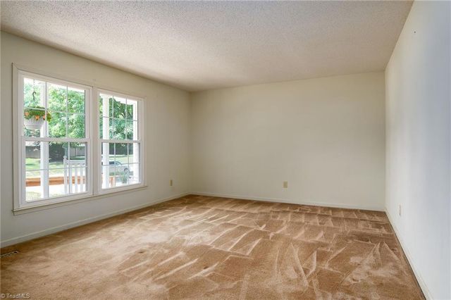 731 Shellhabour Boulevard, Rural Hall, NC 27045