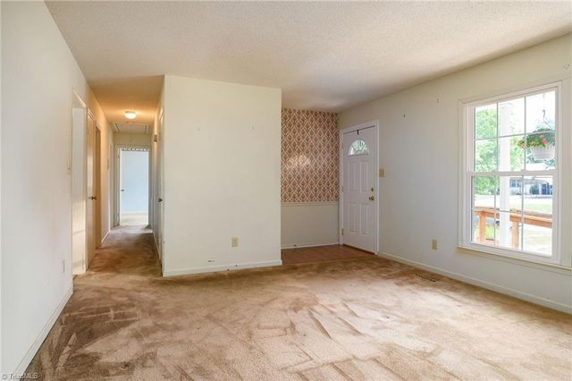 731 Shellhabour Boulevard, Rural Hall, NC 27045