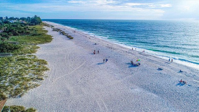 15061 SHADY PALMS LANE, Nokomis, FL 34275