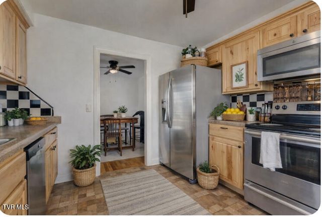 529 Fulton Ave Avenue, Kingsport, TN 37660