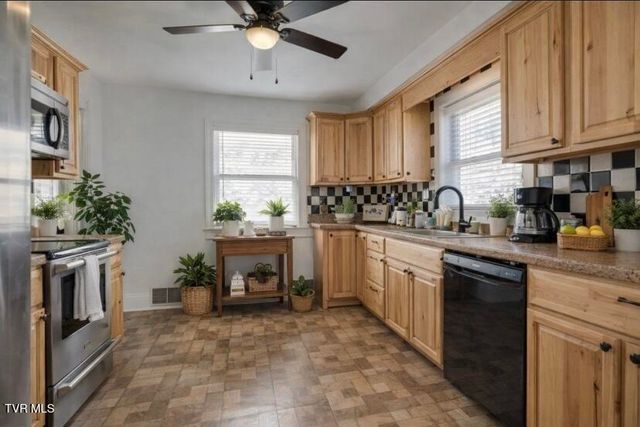 529 Fulton Ave Avenue, Kingsport, TN 37660