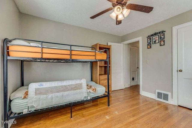 529 Fulton Ave Avenue, Kingsport, TN 37660