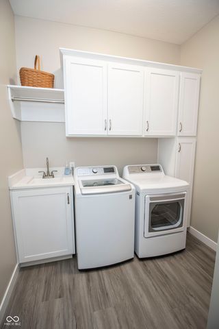 15487 Heatherbank Drive, Westfield, IN 46074