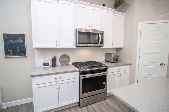 15487 Heatherbank Drive, Westfield, IN 46074