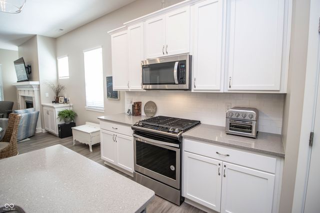 15487 Heatherbank Drive, Westfield, IN 46074