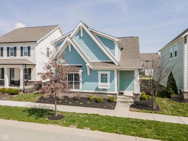 15487 Heatherbank Drive, Westfield, IN 46074