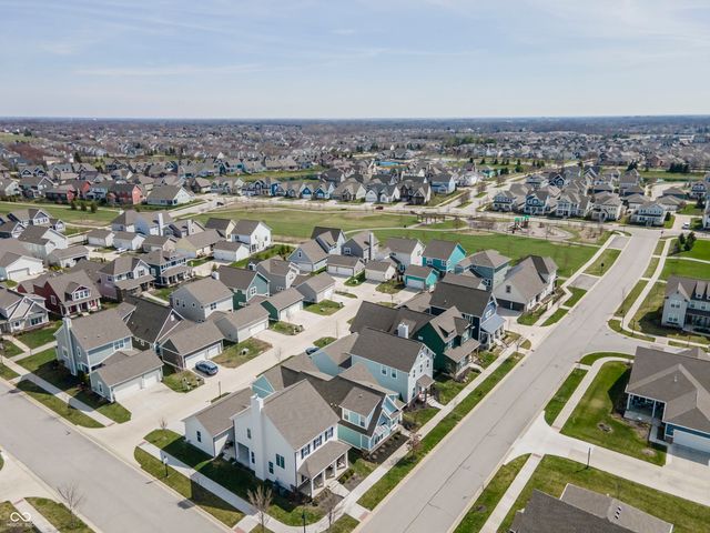 15487 Heatherbank Drive, Westfield, IN 46074