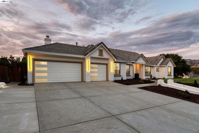 2197 Wynfair Ridge Way, San Jose, CA 95138