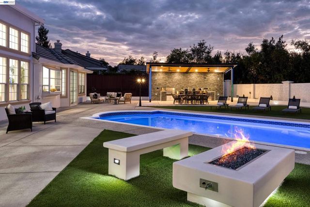 2197 Wynfair Ridge Way, San Jose, CA 95138