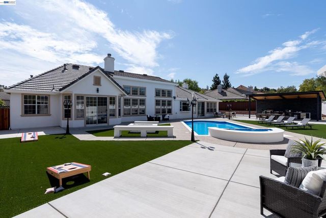 2197 Wynfair Ridge Way, San Jose, CA 95138