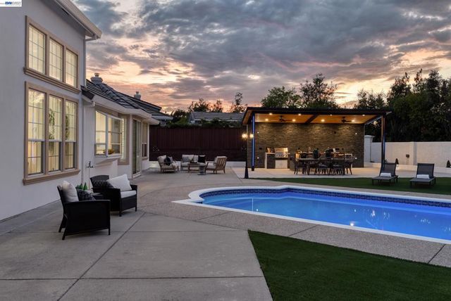 2197 Wynfair Ridge Way, San Jose, CA 95138