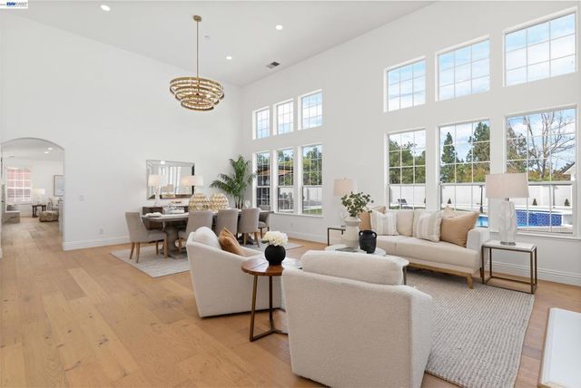 2197 Wynfair Ridge Way, San Jose, CA 95138