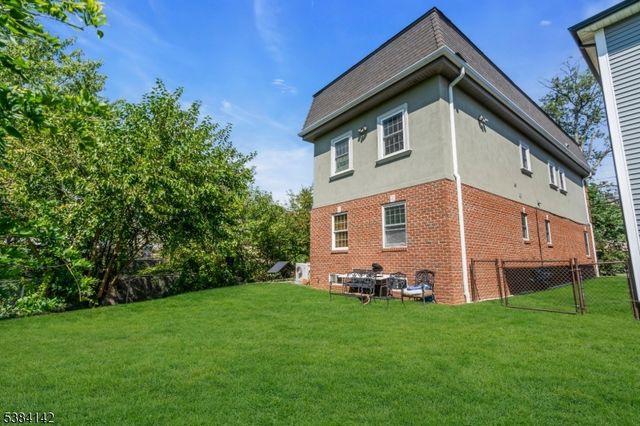 813 N Wood Ave, Linden City, NJ 07036