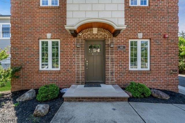 813 N Wood Ave, Linden City, NJ 07036