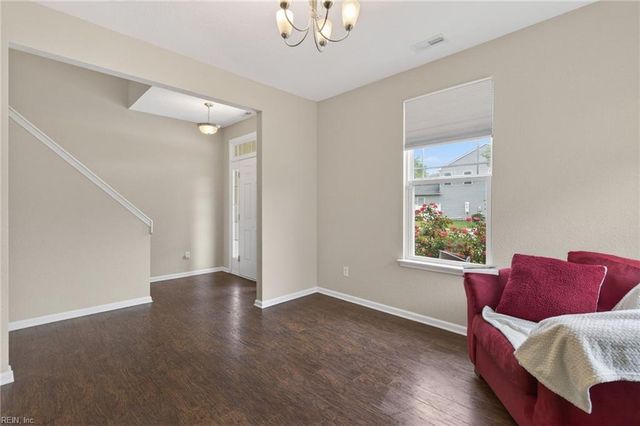 2147 Redgate DR, Suffolk, VA 23434