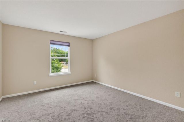 2147 Redgate DR, Suffolk, VA 23434