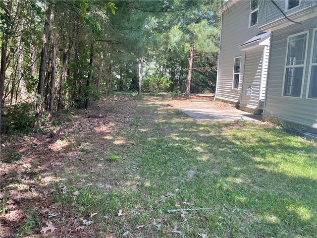 2147 Redgate DR, Suffolk, VA 23434