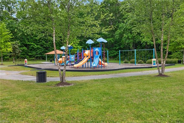 2147 Redgate DR, Suffolk, VA 23434