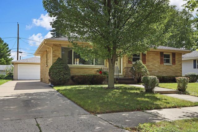 7817 43rd AVENUE, Kenosha, WI 53142