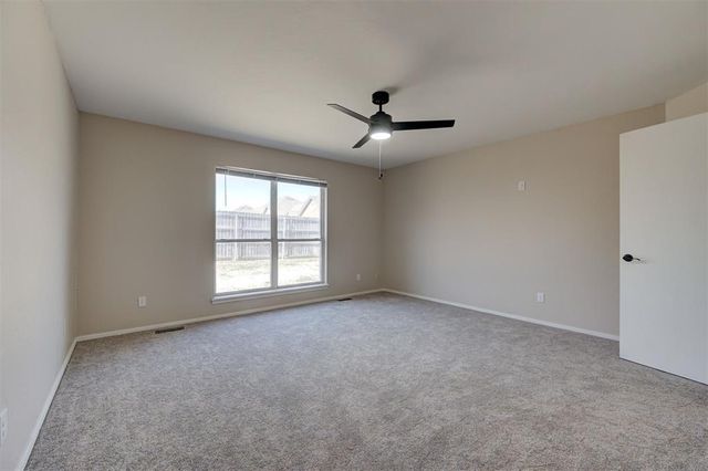 321 Albany Drive, Edmond, OK 73003