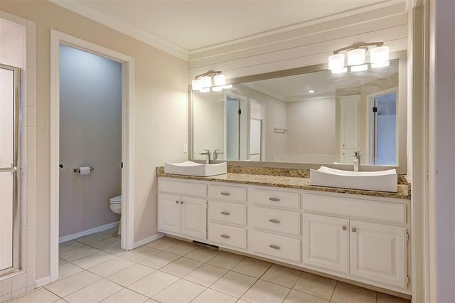 321 Albany Drive, Edmond, OK 73003