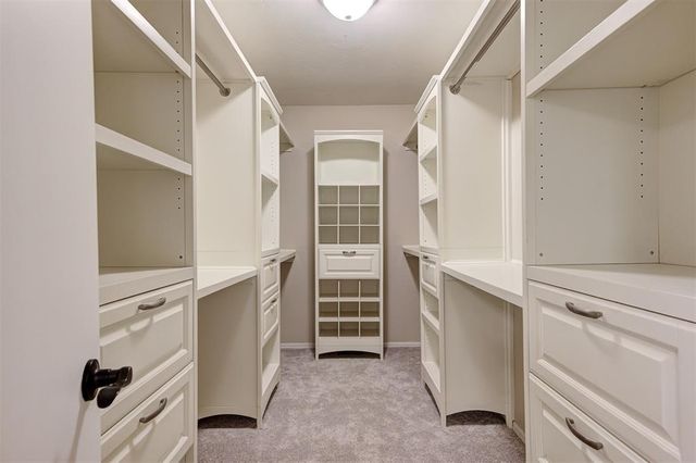 321 Albany Drive, Edmond, OK 73003