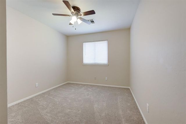 321 Albany Drive, Edmond, OK 73003