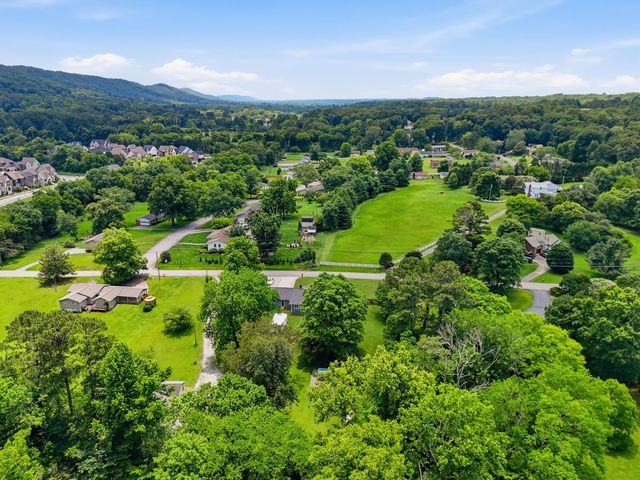 9417 Bennie Lane, Ooltewah, TN 37363