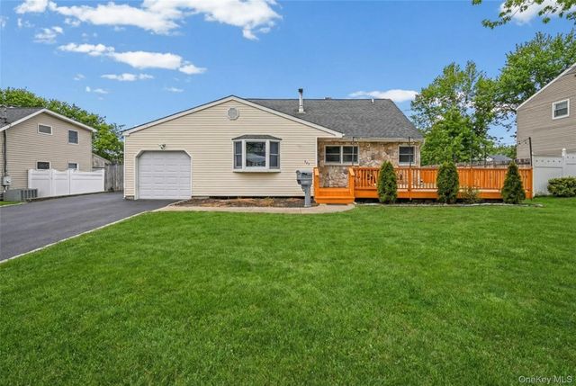 327 Barton Avenue, East Patchogue, NY 11772