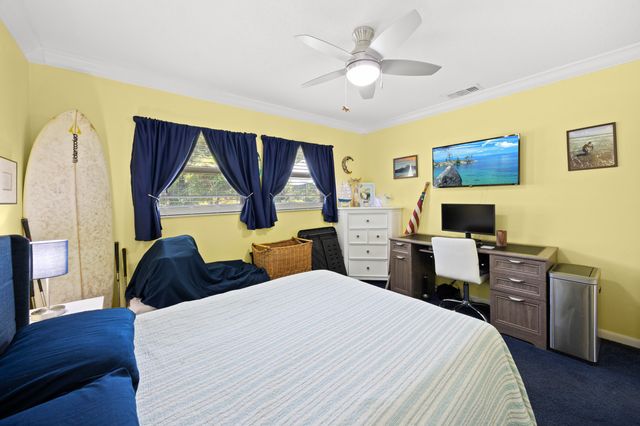 8704 SE Jardin Street, Hobe Sound, FL 33455
