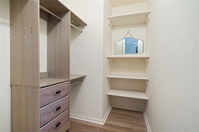 502 Meadowbrook Dr, Corpus Christi, TX 78412