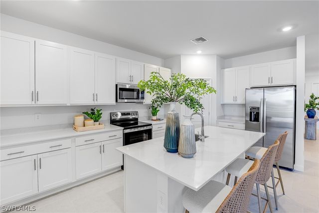 28085 Moonstar CT, Punta Gorda, FL 33955