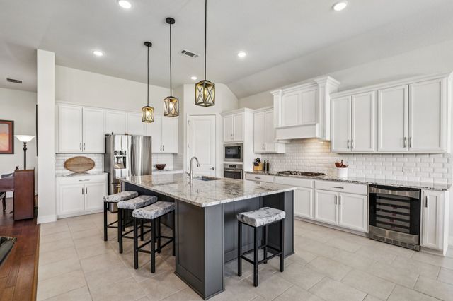 7605 Windsor, The Colony, TX 75056