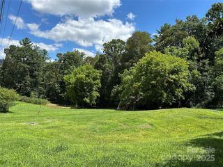 9999 Clarks Chapel Road N, Weaverville, NC 28787