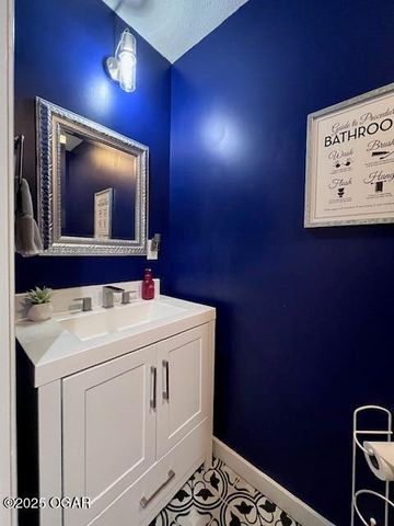 3331 Willow Lane, Joplin, MO 64801