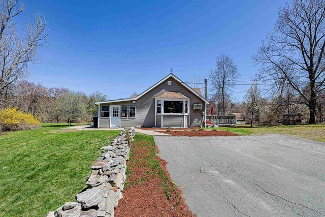84 Hovey Road, Londonderry, NH 03053