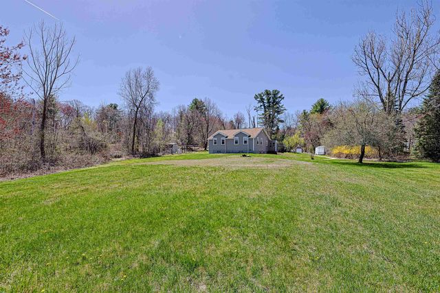 84 Hovey Road, Londonderry, NH 03053