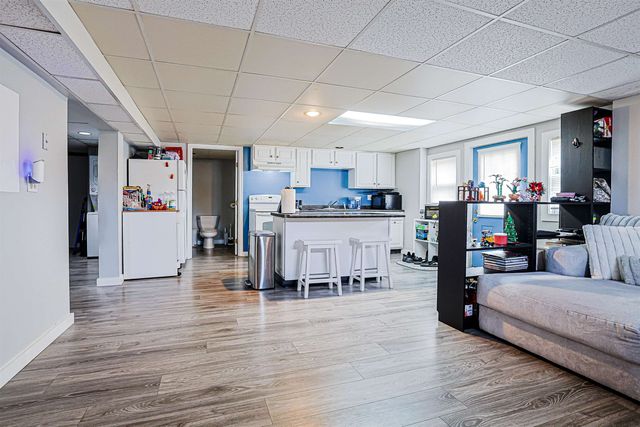 84 Hovey Road, Londonderry, NH 03053