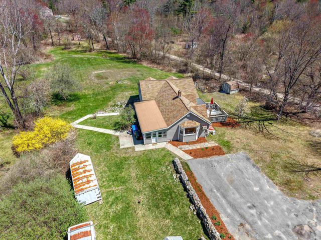 84 Hovey Road, Londonderry, NH 03053