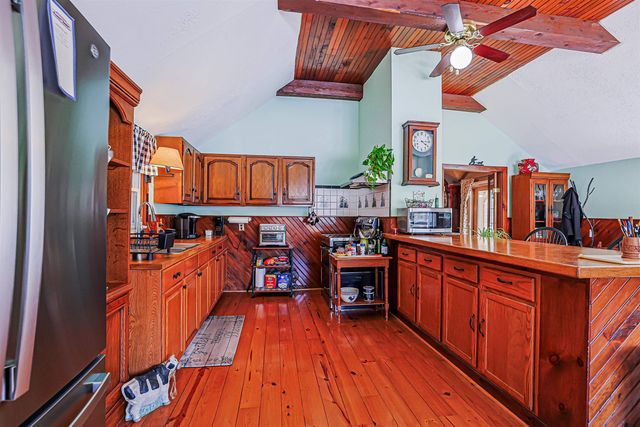 84 Hovey Road, Londonderry, NH 03053