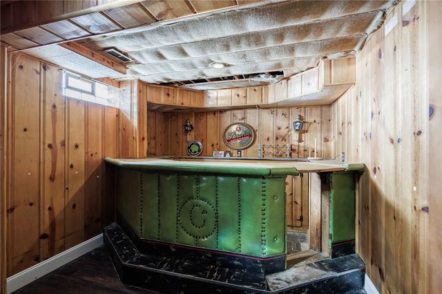 121 Wyndham Road, Irondequoit, NY 14609