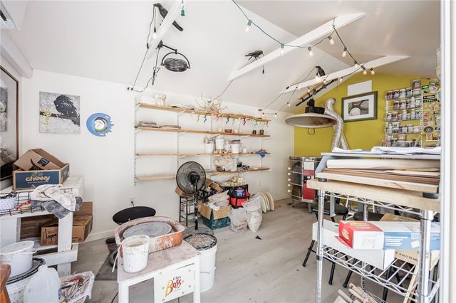 121 Wyndham Road, Irondequoit, NY 14609