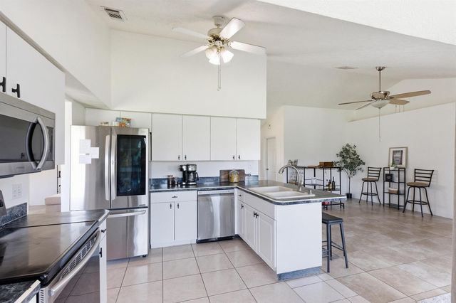 390 SE Cork Road, Port St. Lucie, FL 34984